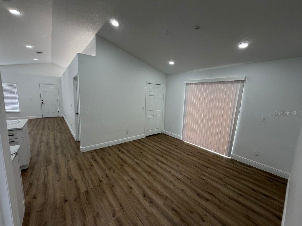 9743 HOLLYHILL DR, ORLANDO, FL, 32824