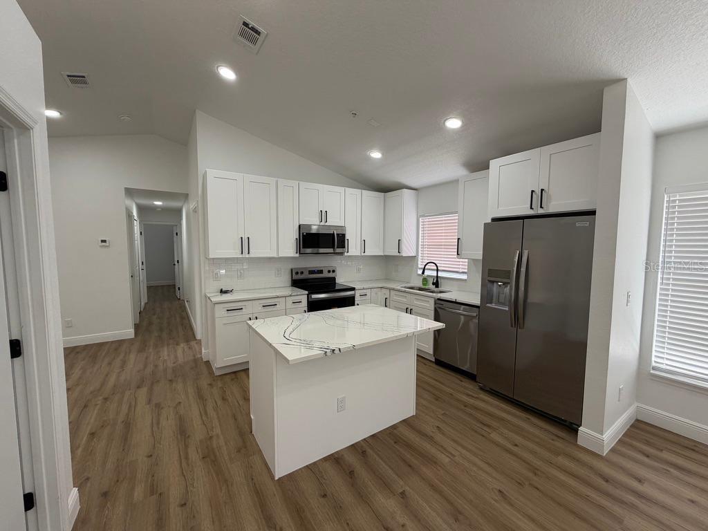 9743 HOLLYHILL DR, ORLANDO, FL, 32824