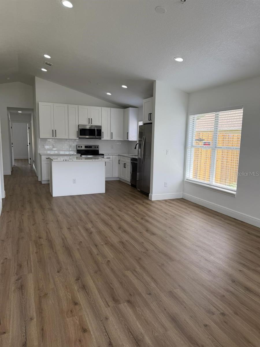 9743 HOLLYHILL DR, ORLANDO, FL, 32824