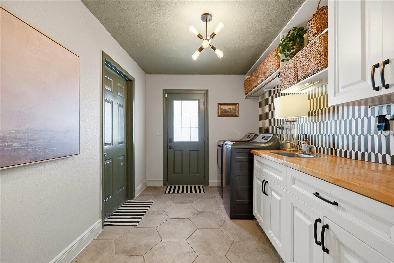 7089 122ND WAY, SEMINOLE, FL, 33772