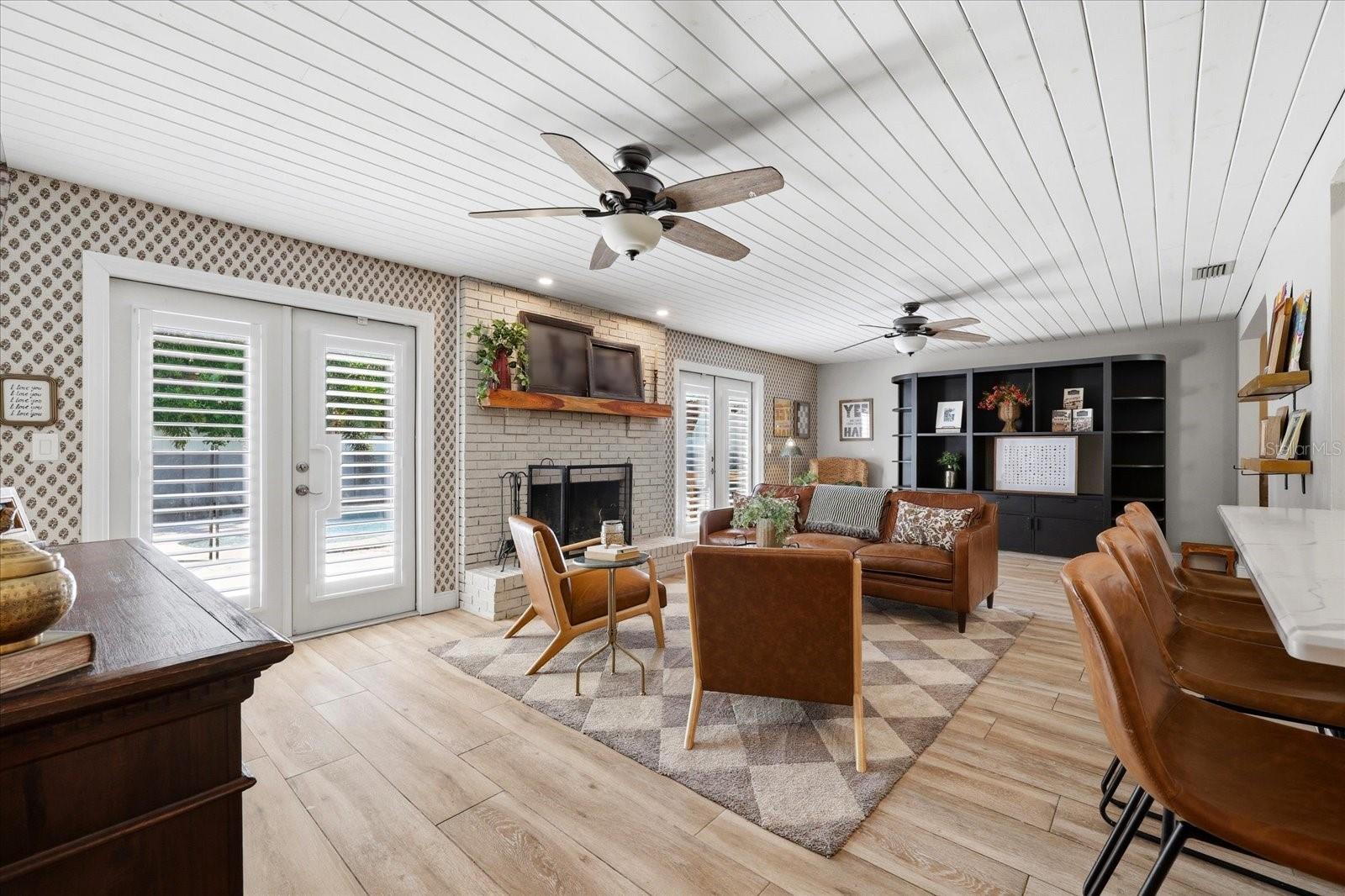 7089 122ND WAY, SEMINOLE, FL, 33772