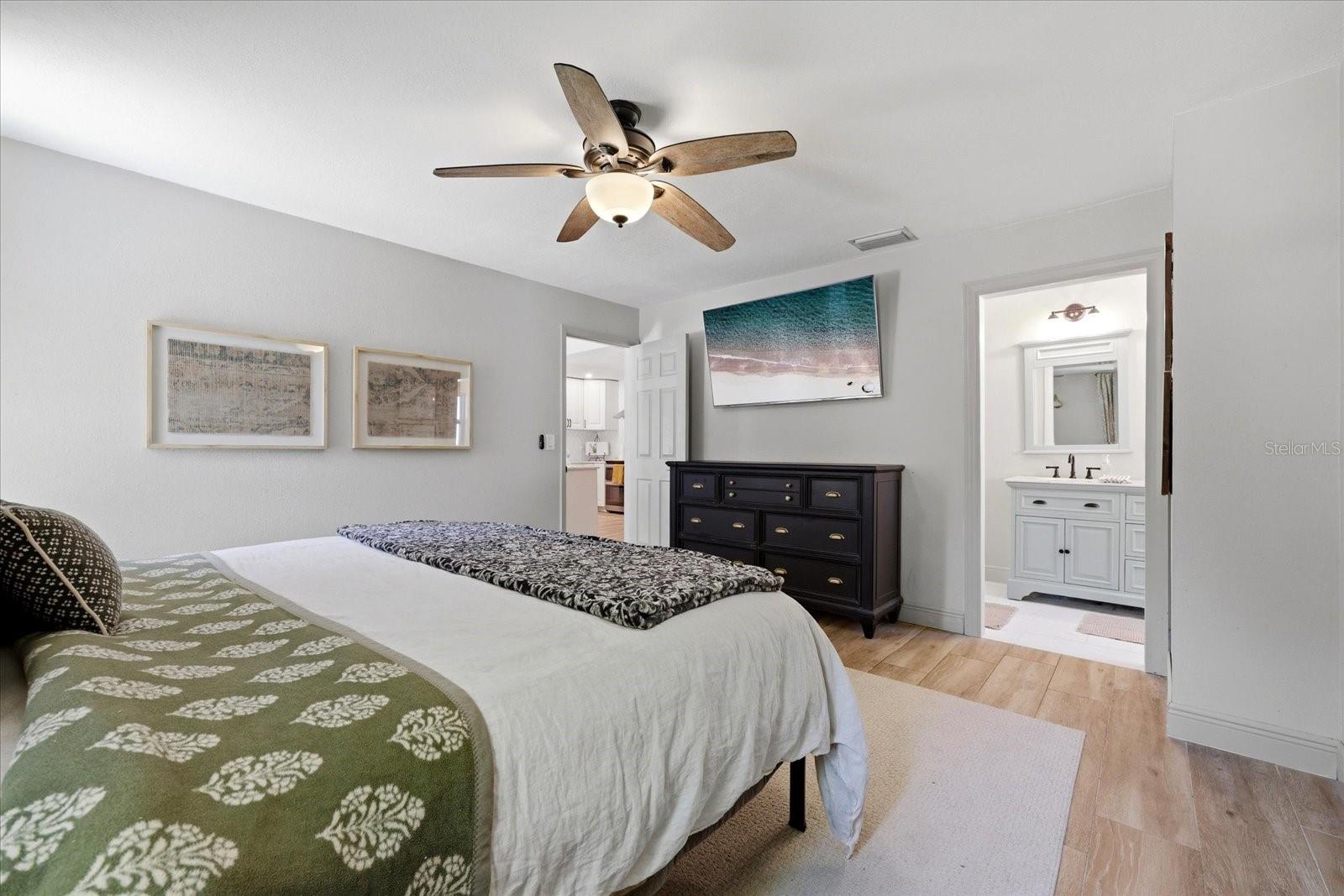 7089 122ND WAY, SEMINOLE, FL, 33772