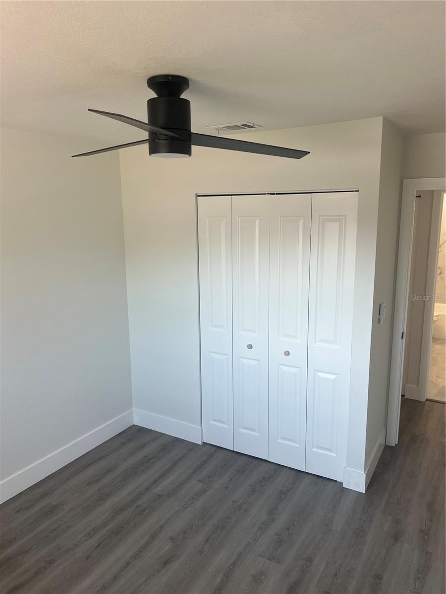 4075 38TH AVE N, ST PETERSBURG, FL, 33713