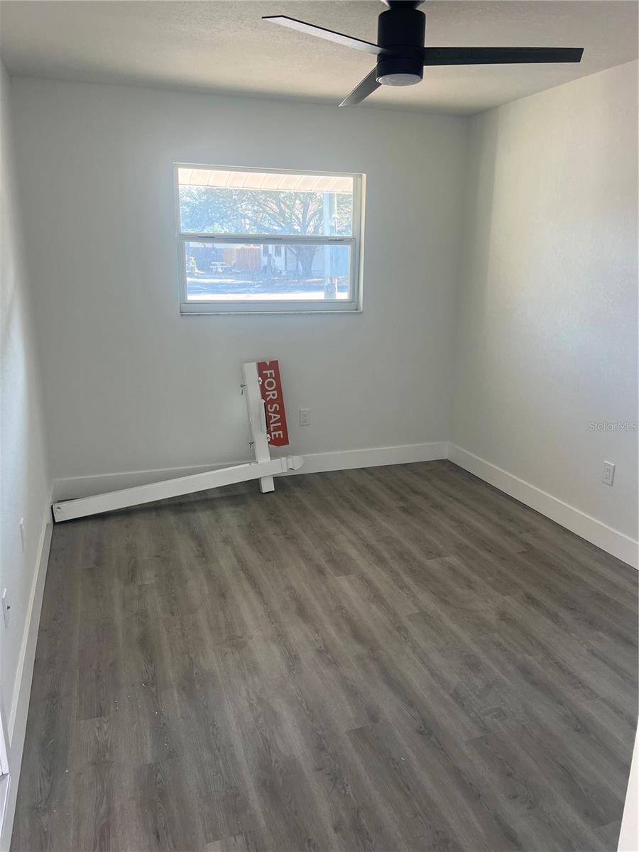 4075 38TH AVE N, ST PETERSBURG, FL, 33713