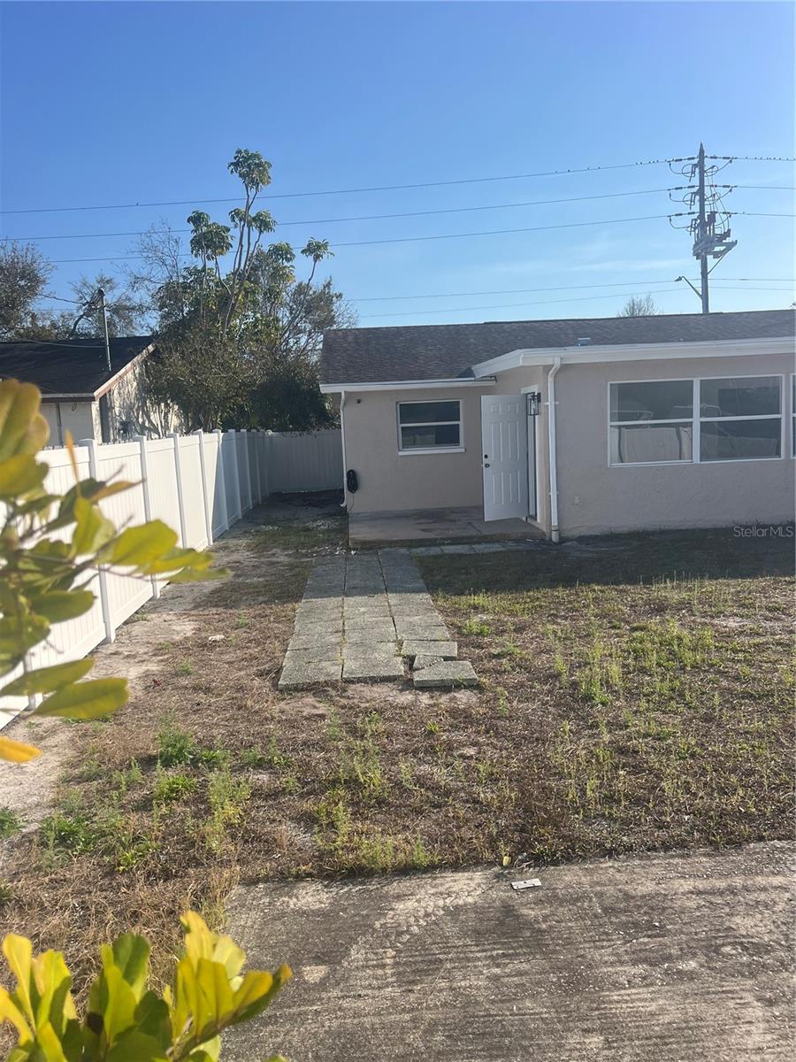 4075 38TH AVE N, ST PETERSBURG, FL, 33713