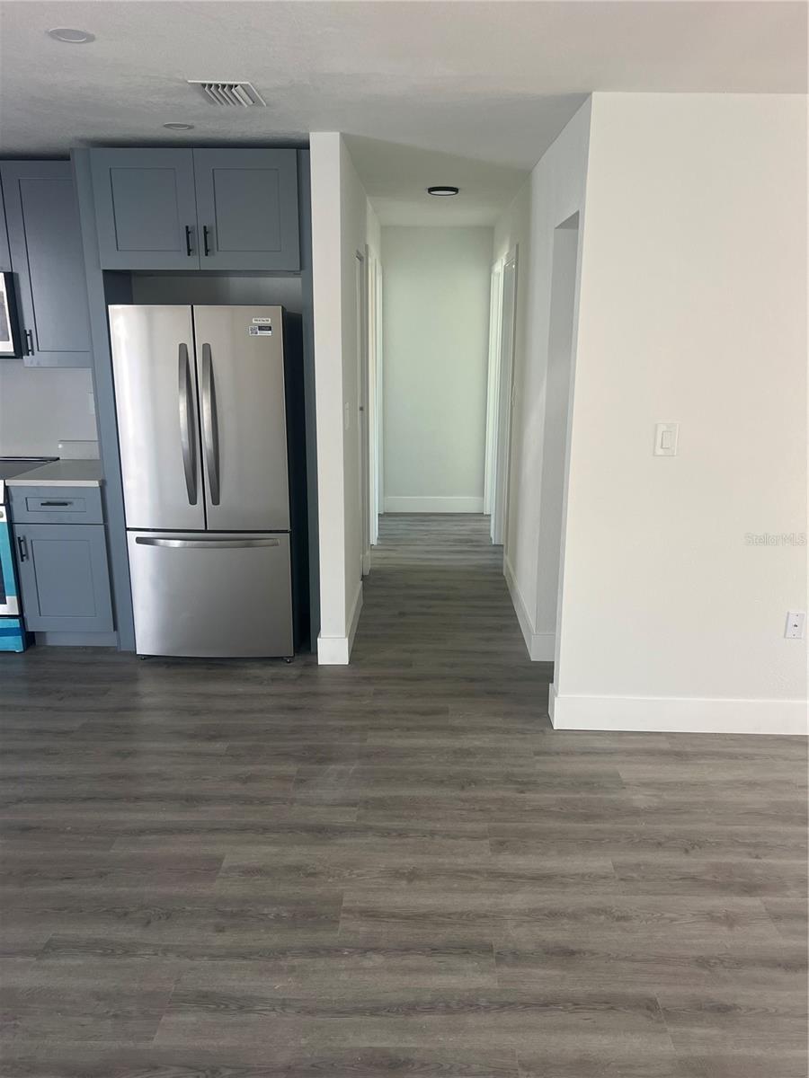 4075 38TH AVE N, ST PETERSBURG, FL, 33713