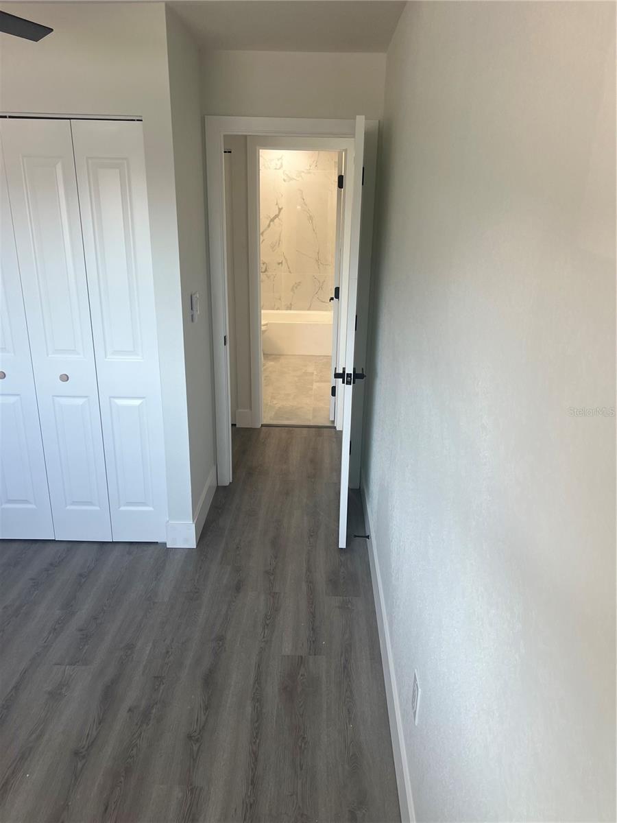 4075 38TH AVE N, ST PETERSBURG, FL, 33713