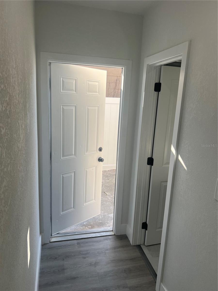 4075 38TH AVE N, ST PETERSBURG, FL, 33713