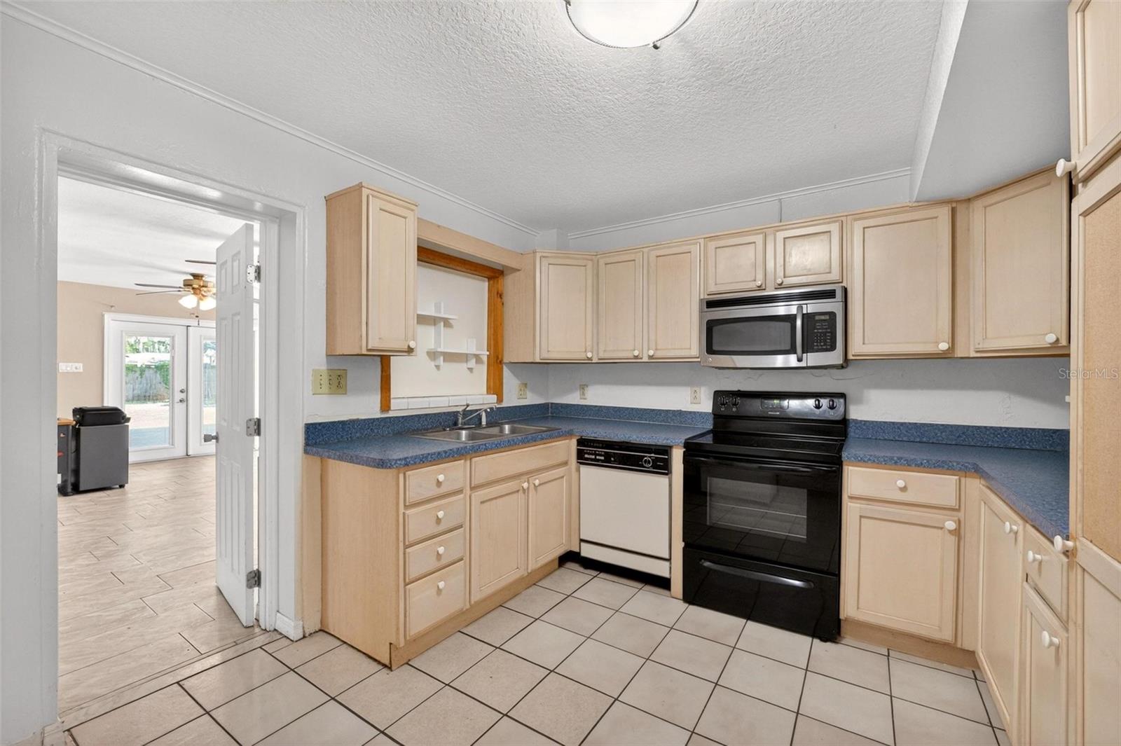 715 S RANDOLPH AVE, KISSIMMEE, FL, 34741