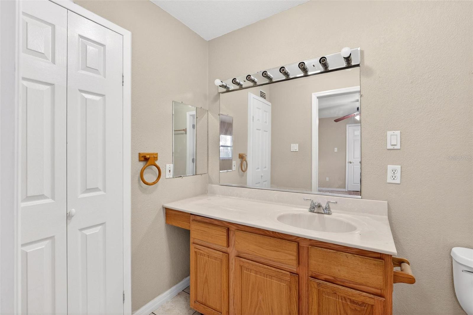 715 S RANDOLPH AVE, KISSIMMEE, FL, 34741