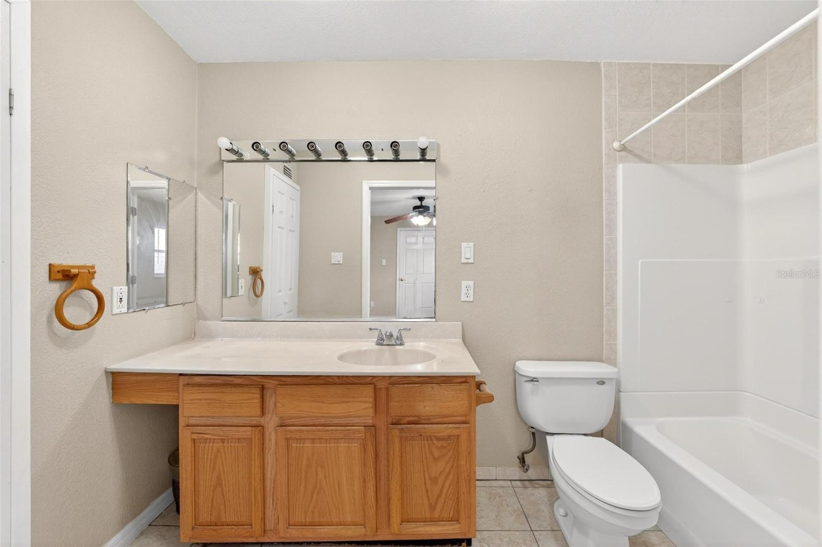 715 S RANDOLPH AVE, KISSIMMEE, FL, 34741