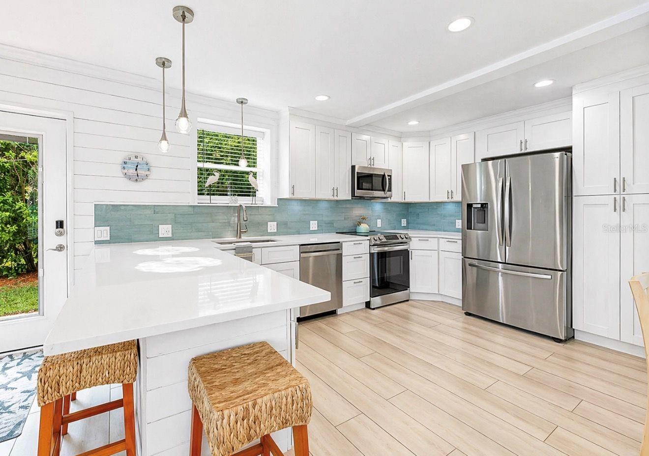 8096 GLENBROOKE LN, SARASOTA, FL, 34243