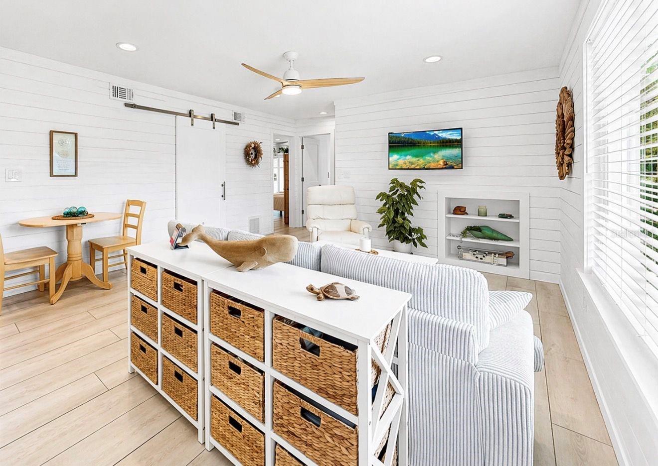 8096 GLENBROOKE LN, SARASOTA, FL, 34243