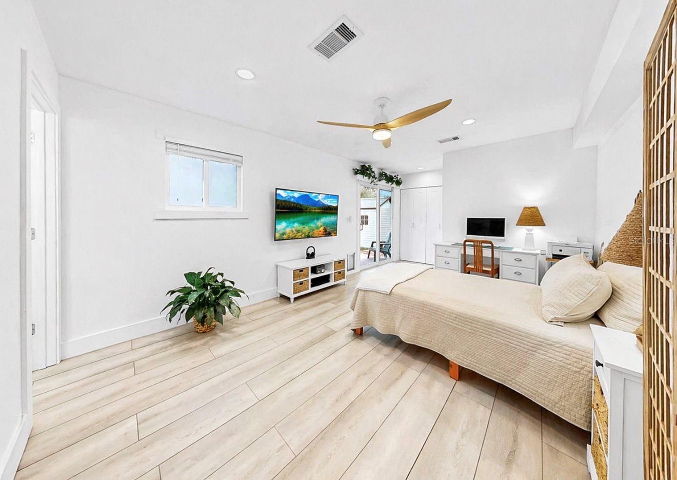 8096 GLENBROOKE LN, SARASOTA, FL, 34243