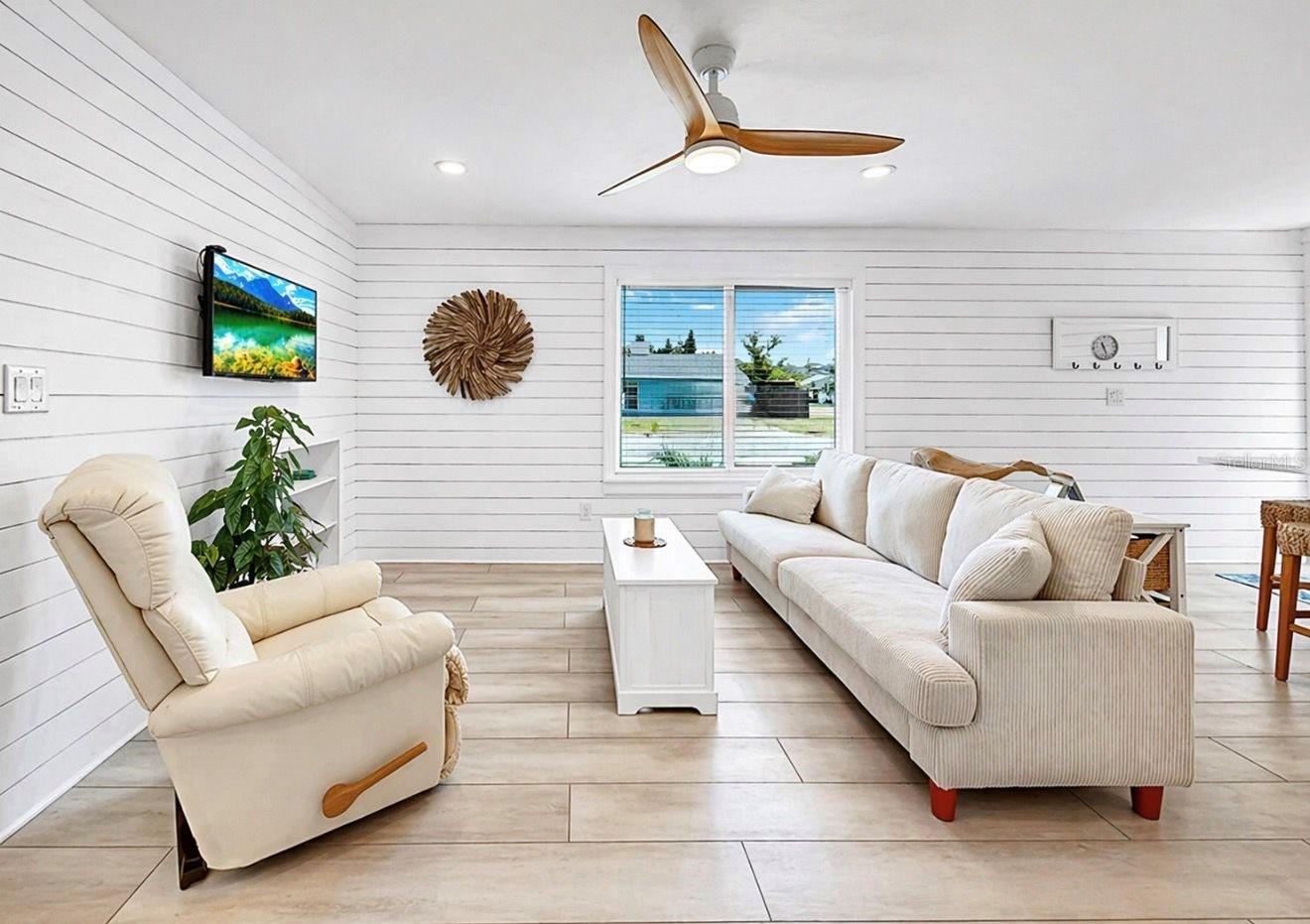 8096 GLENBROOKE LN, SARASOTA, FL, 34243