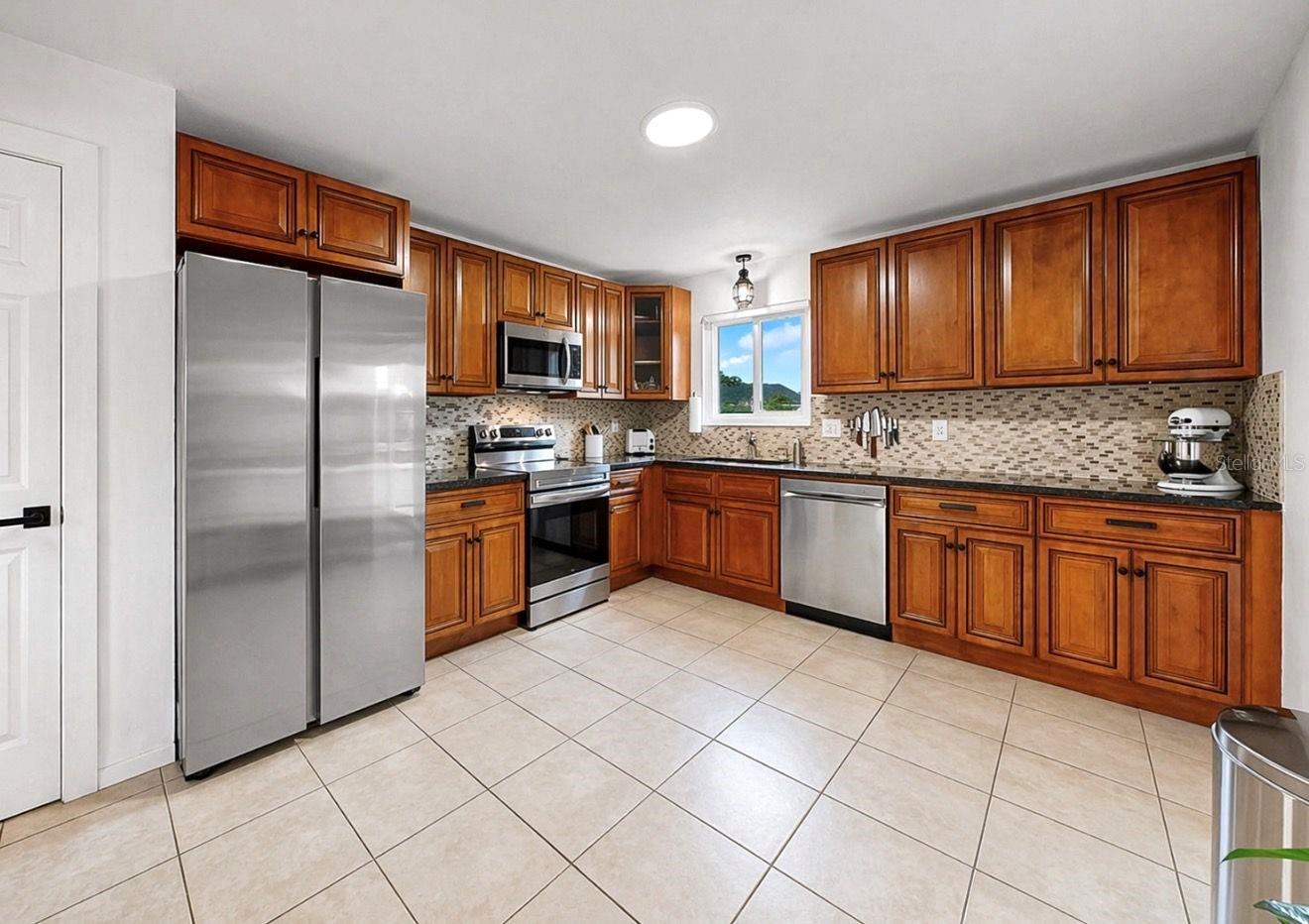 8096 GLENBROOKE LN, SARASOTA, FL, 34243