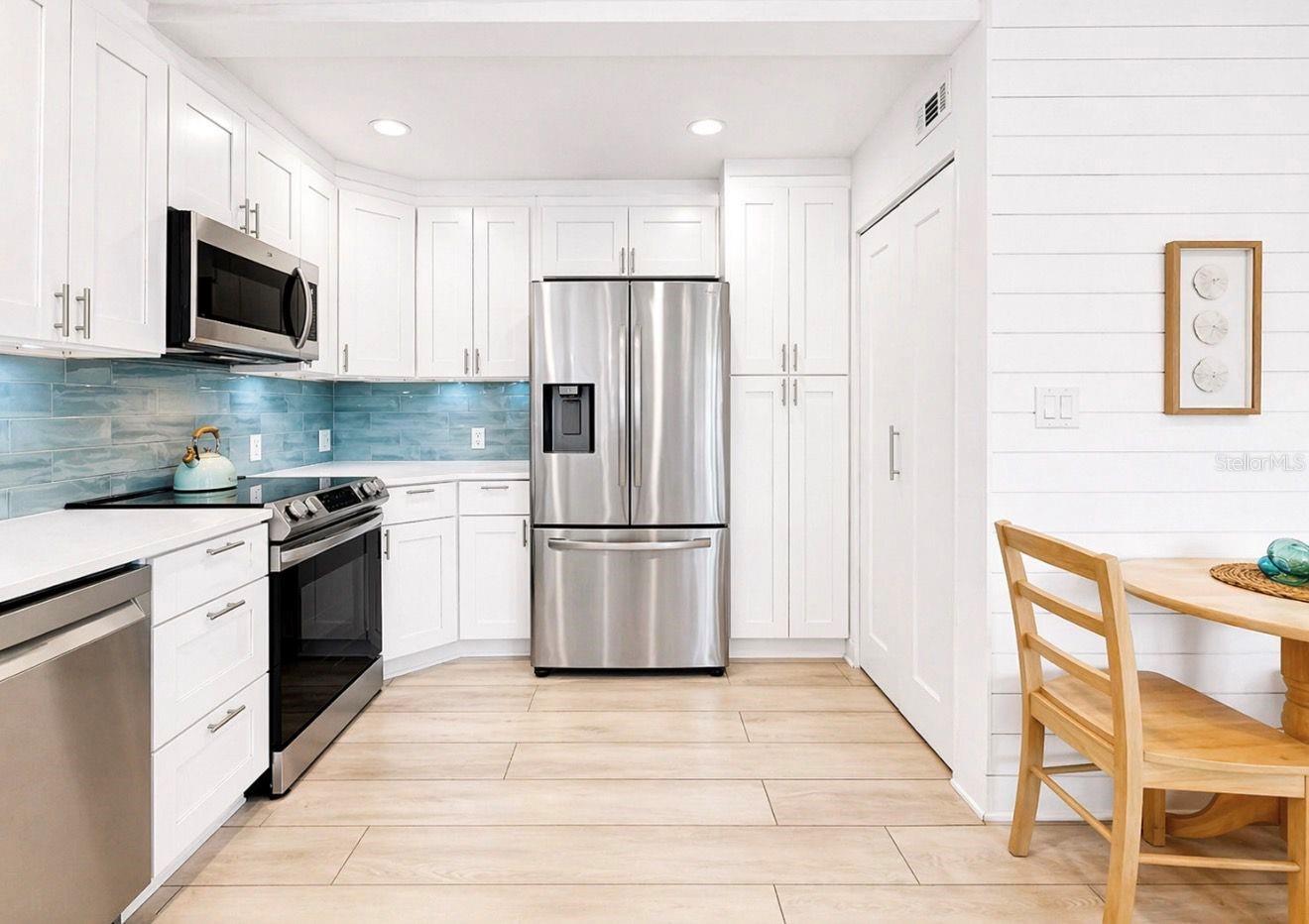 8096 GLENBROOKE LN, SARASOTA, FL, 34243