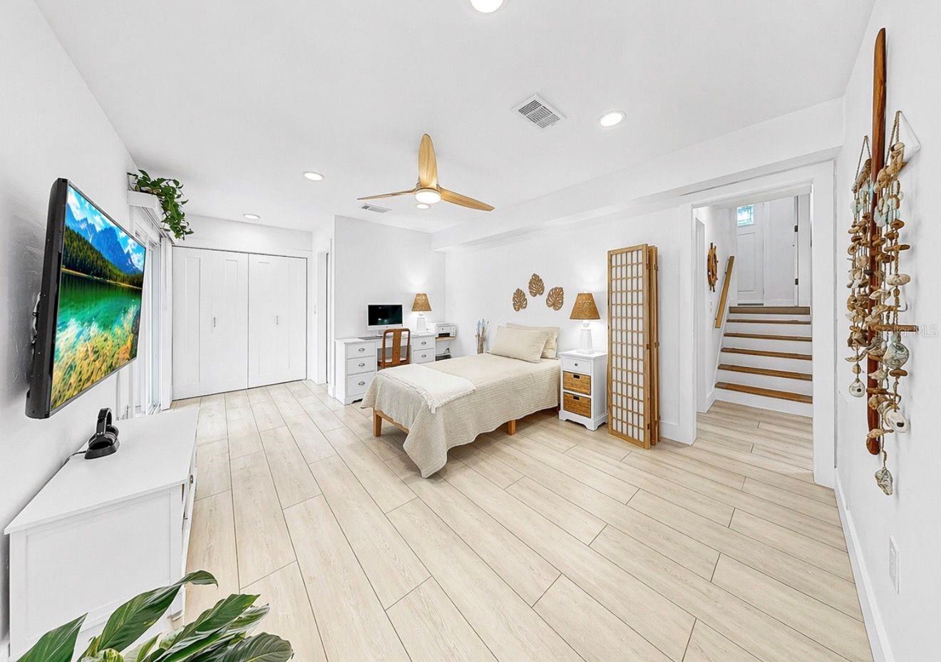 8096 GLENBROOKE LN, SARASOTA, FL, 34243