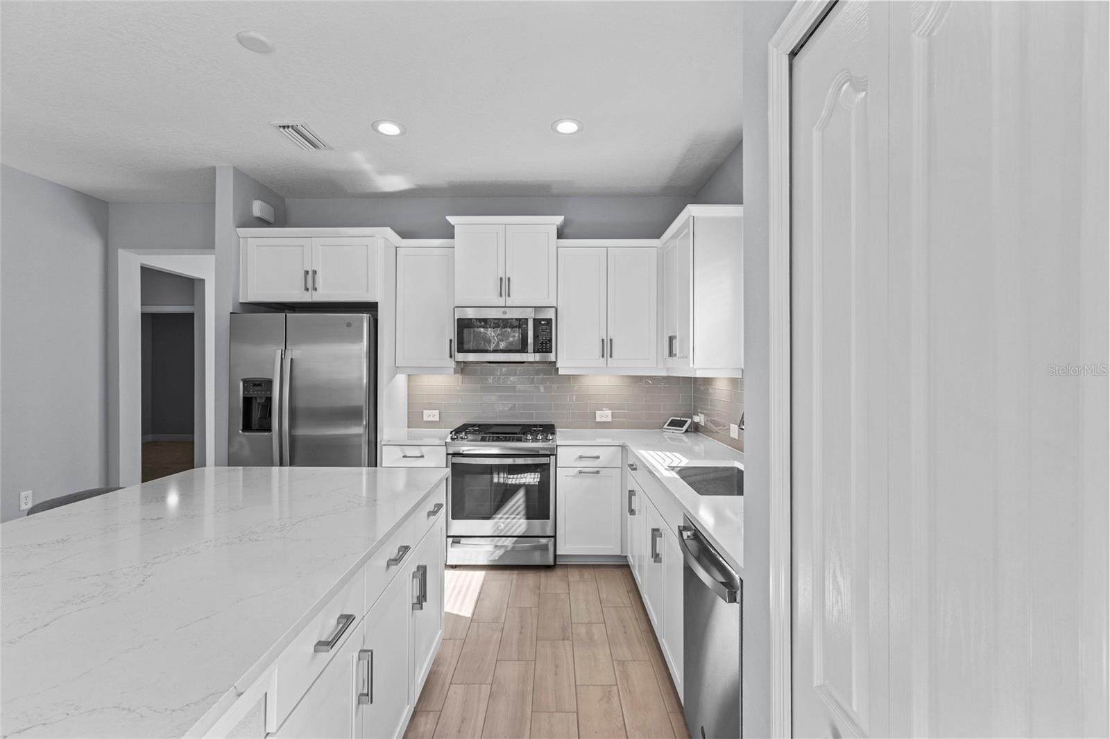 205 PALIDORO CIR, NOKOMIS, FL, 34275