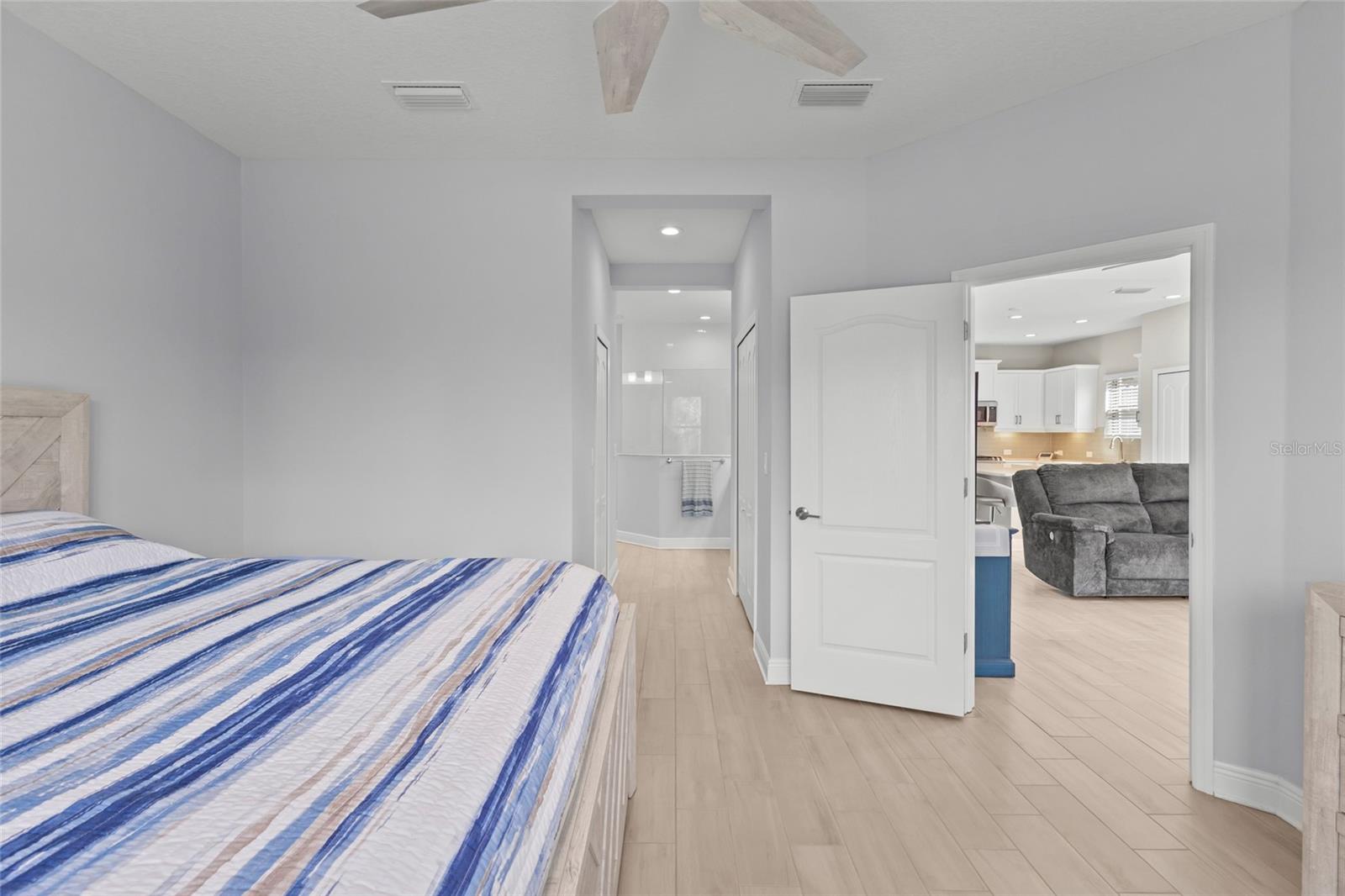 205 PALIDORO CIR, NOKOMIS, FL, 34275