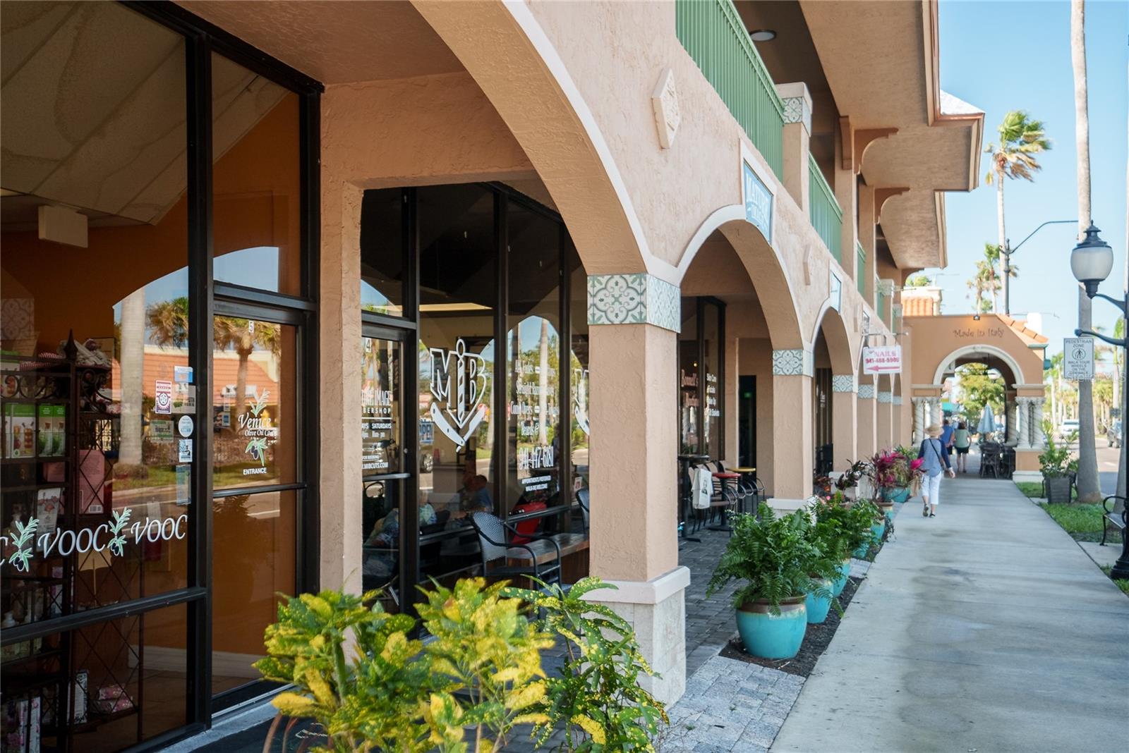 205 PALIDORO CIR, NOKOMIS, FL, 34275