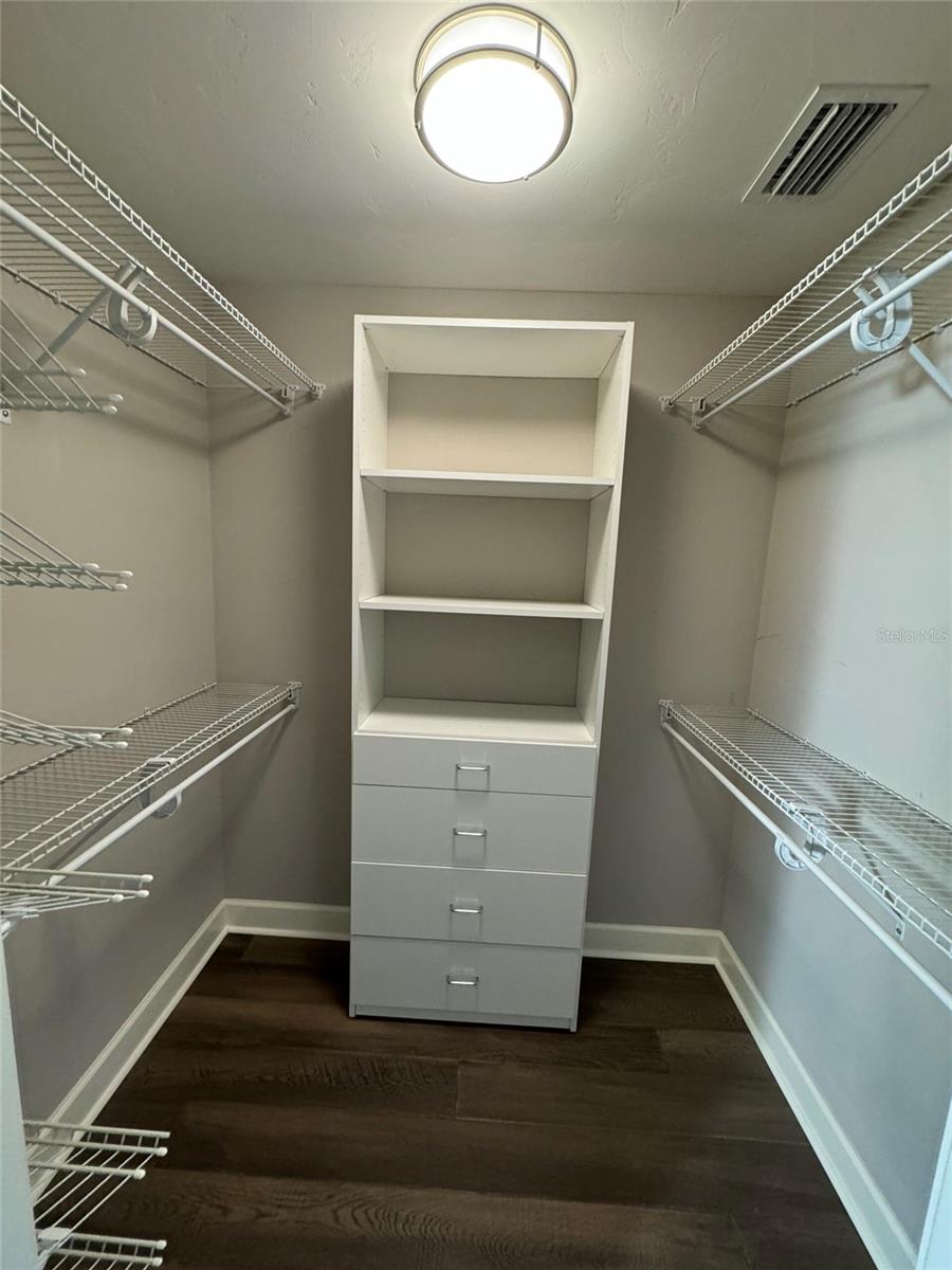 9005 SW 25TH RD, GAINESVILLE, FL, 32608