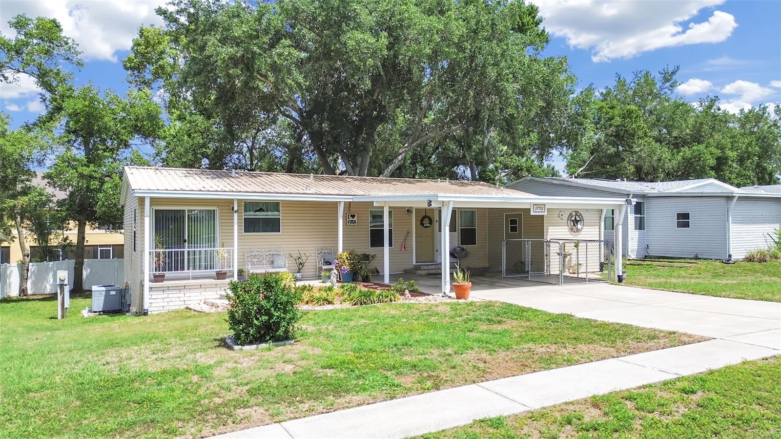 37701 NEWAL AVE, ZEPHYRHILLS, FL, 33542