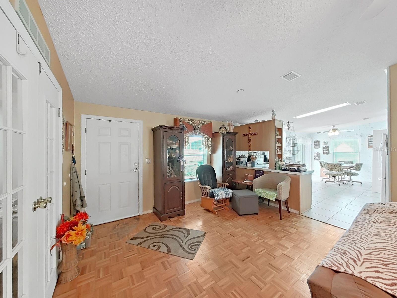 37701 NEWAL AVE, ZEPHYRHILLS, FL, 33542