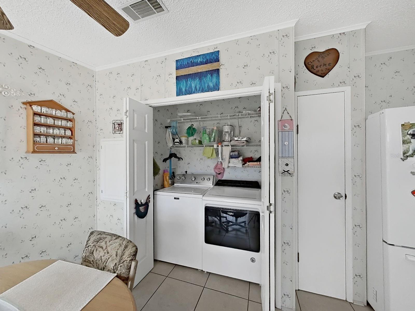 37701 NEWAL AVE, ZEPHYRHILLS, FL, 33542