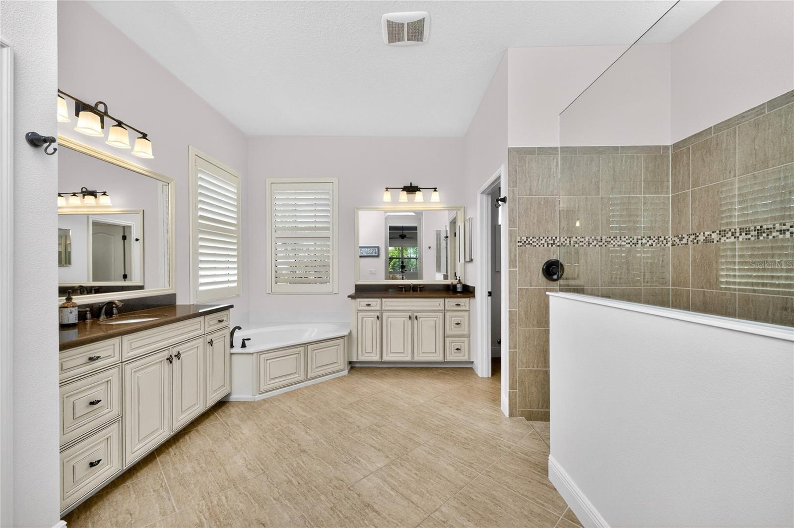 27400 HOLE IN ONE PL, ENGLEWOOD, FL, 34223