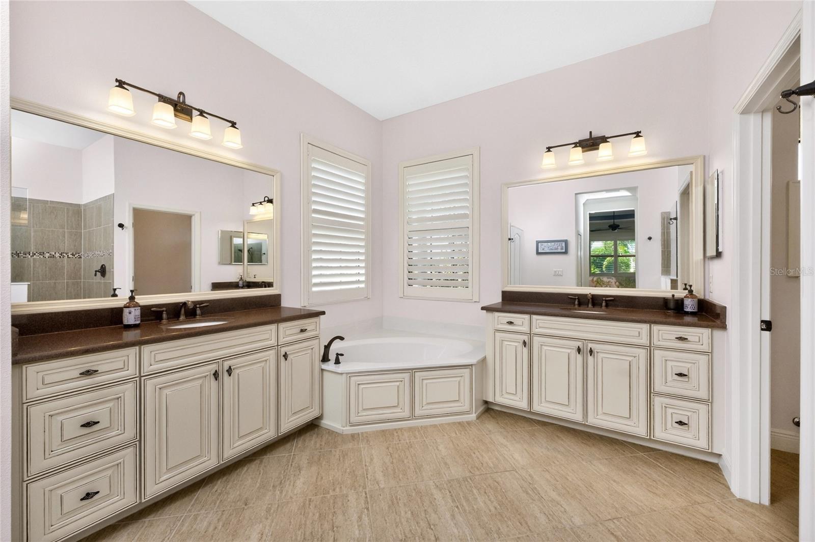 27400 HOLE IN ONE PL, ENGLEWOOD, FL, 34223