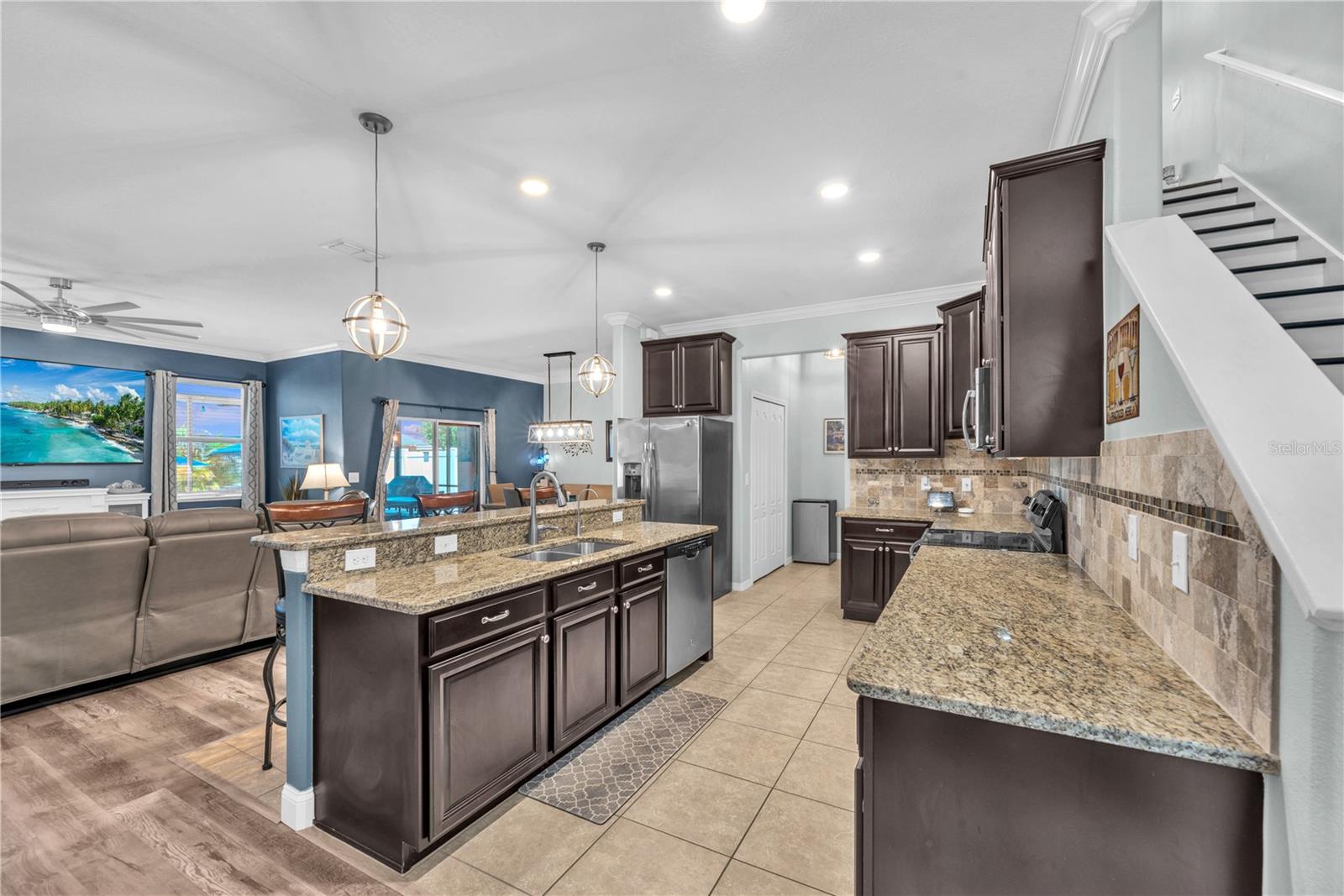 10902 RAINBOW PYRITE DR, WIMAUMA, FL, 33598