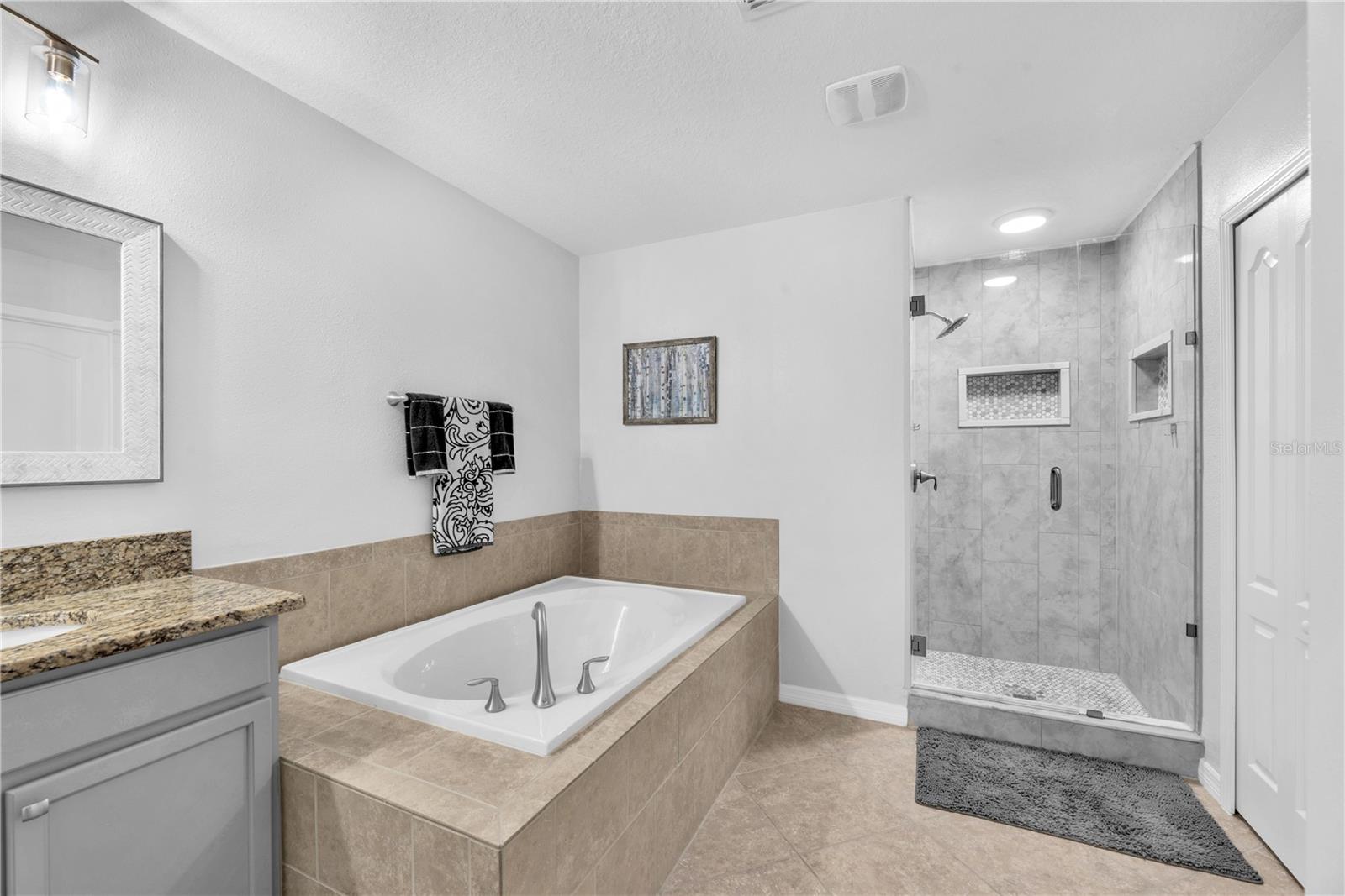 10902 RAINBOW PYRITE DR, WIMAUMA, FL, 33598