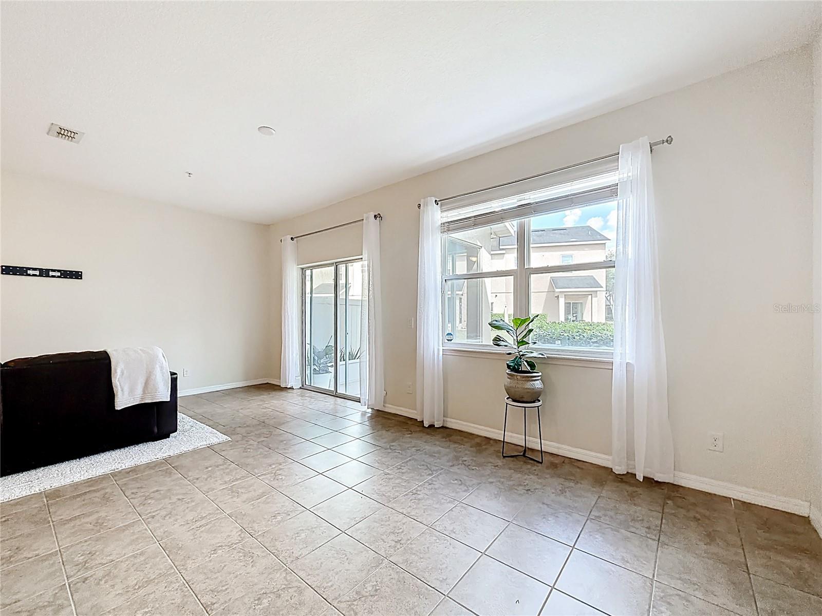 661 FORTANINI CIR, OCOEE, FL, 34761