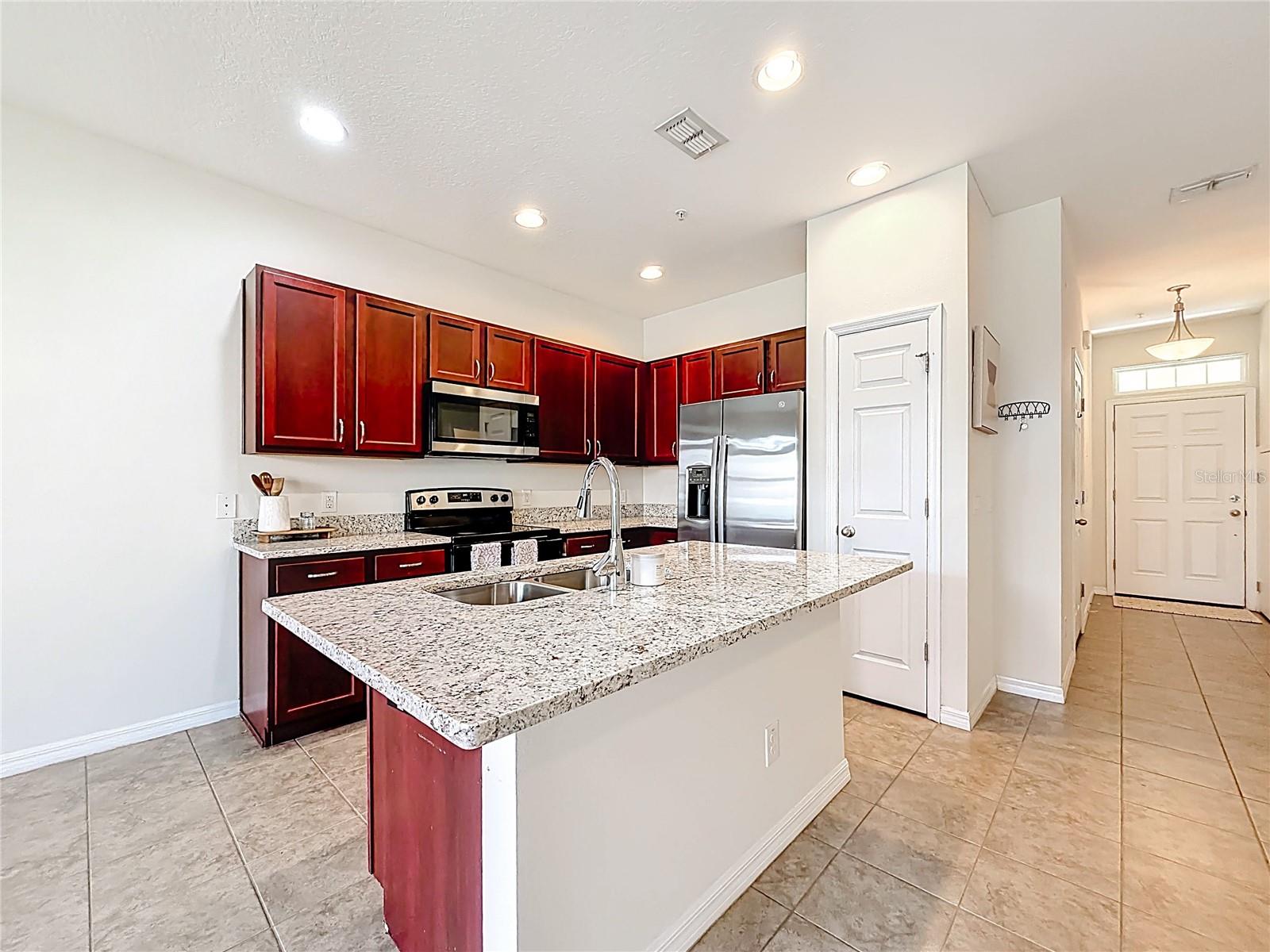 661 FORTANINI CIR, OCOEE, FL, 34761