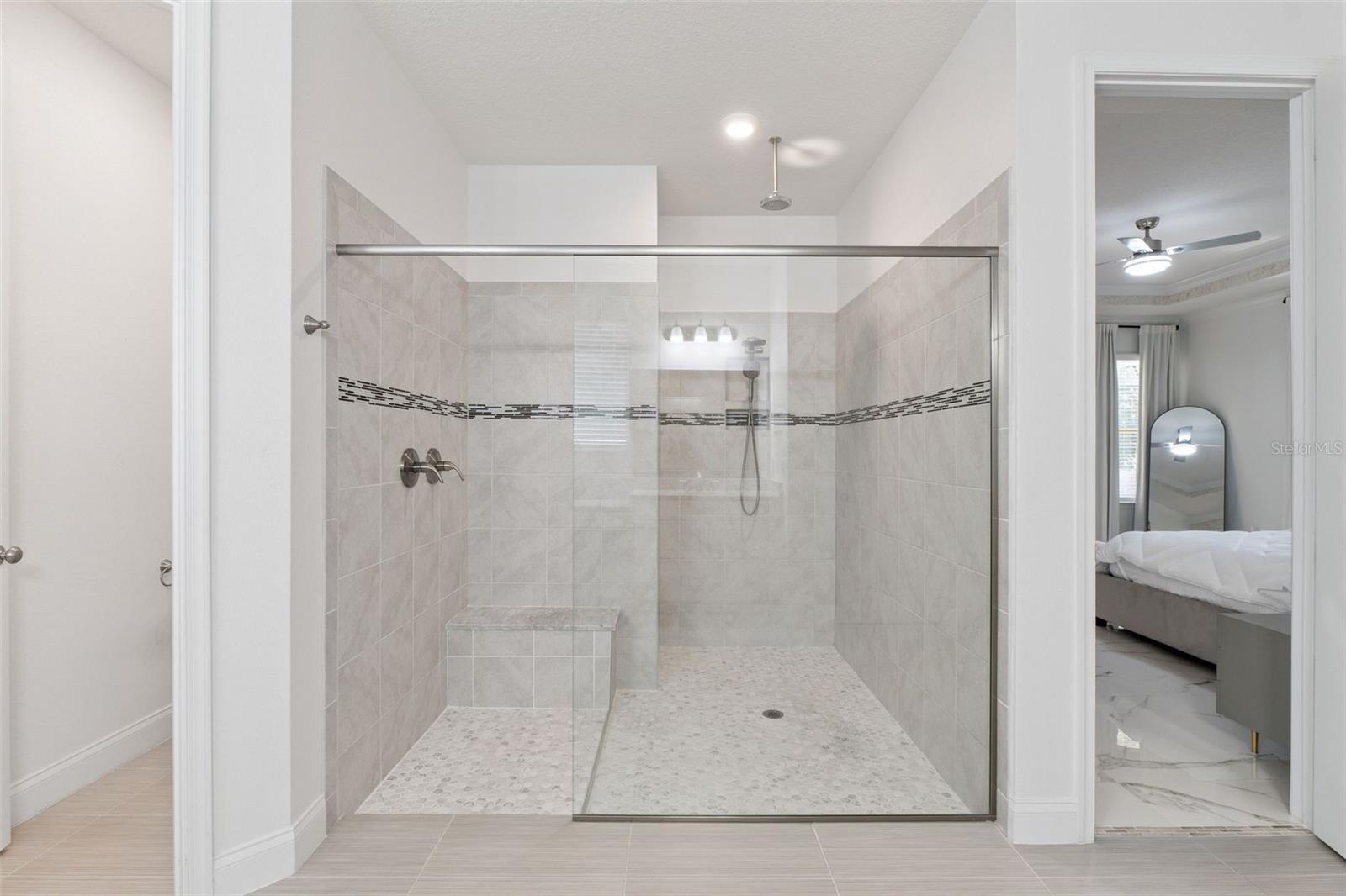 10734 BELLE MAISONS DR, ORLANDO, FL, 32832