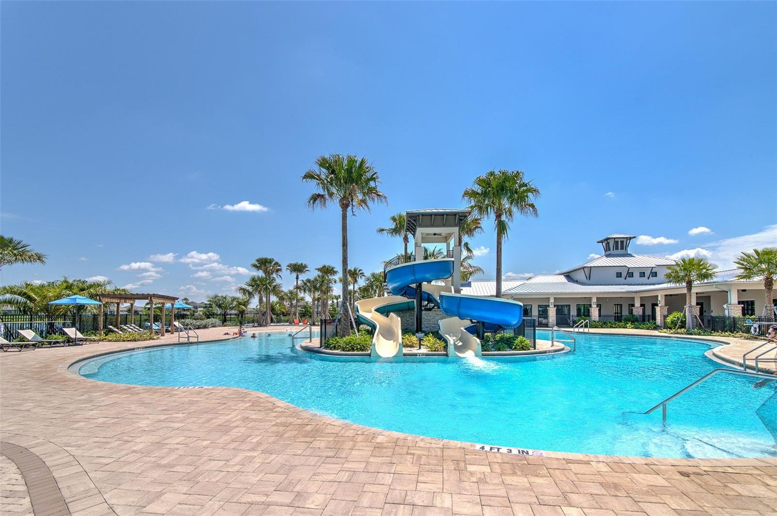 7401 PARADISO DR, APOLLO BEACH, FL, 33572