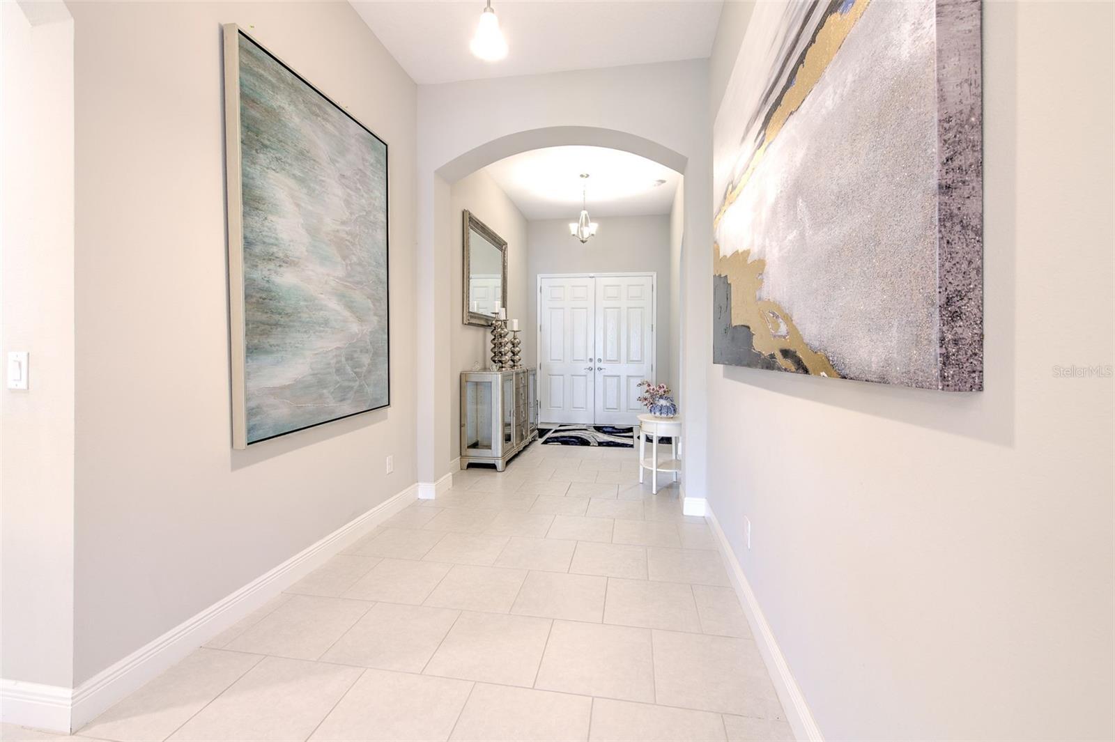 7401 PARADISO DR, APOLLO BEACH, FL, 33572