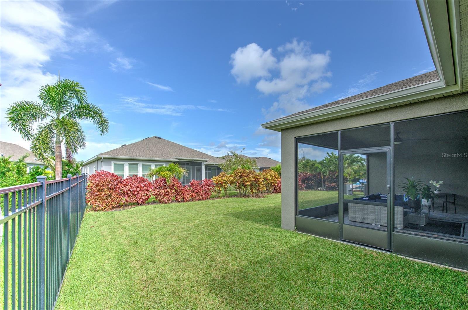 7401 PARADISO DR, APOLLO BEACH, FL, 33572