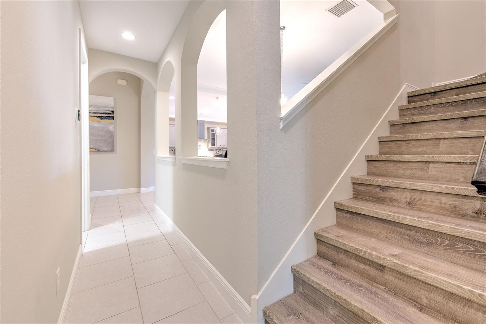 7401 PARADISO DR, APOLLO BEACH, FL, 33572