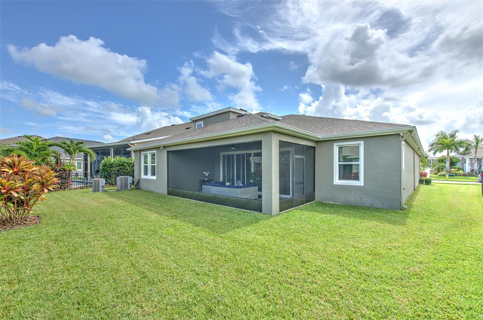 7401 PARADISO DR, APOLLO BEACH, FL, 33572