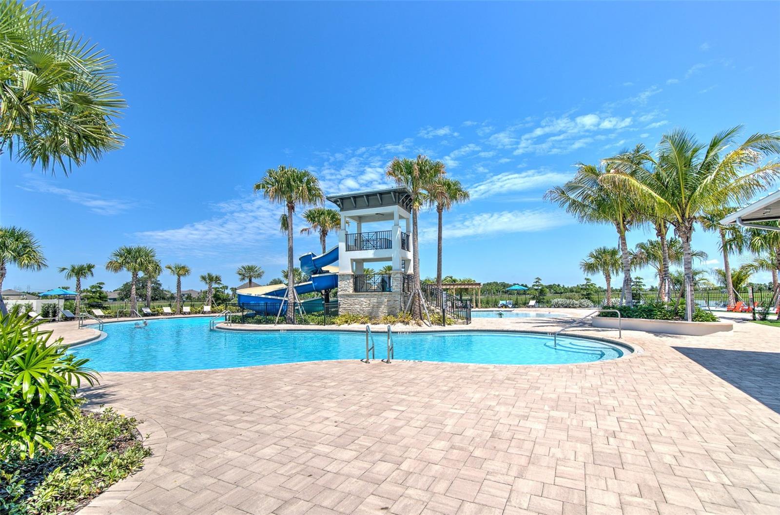 7401 PARADISO DR, APOLLO BEACH, FL, 33572