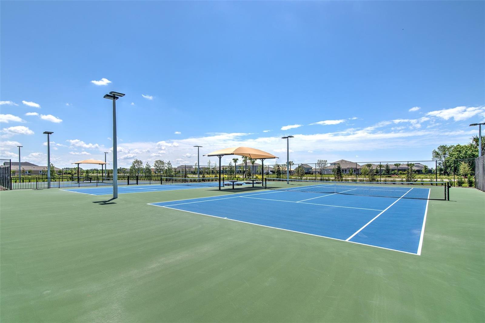 7401 PARADISO DR, APOLLO BEACH, FL, 33572