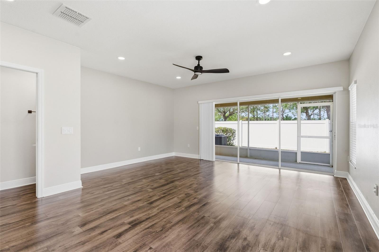 20484 NEEDLETREE DR, TAMPA, FL, 33647