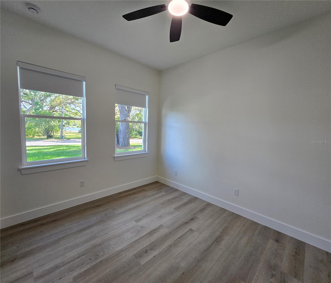 106 LAKE DR, OVIEDO, FL, 32765