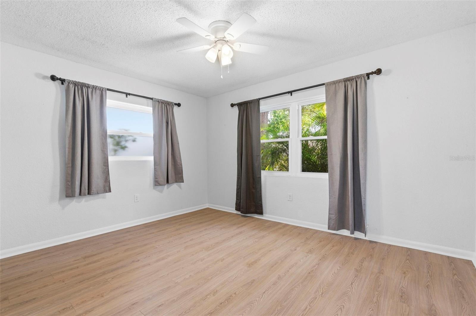 1600 SHERWOOD ST, CLEARWATER, FL, 33755