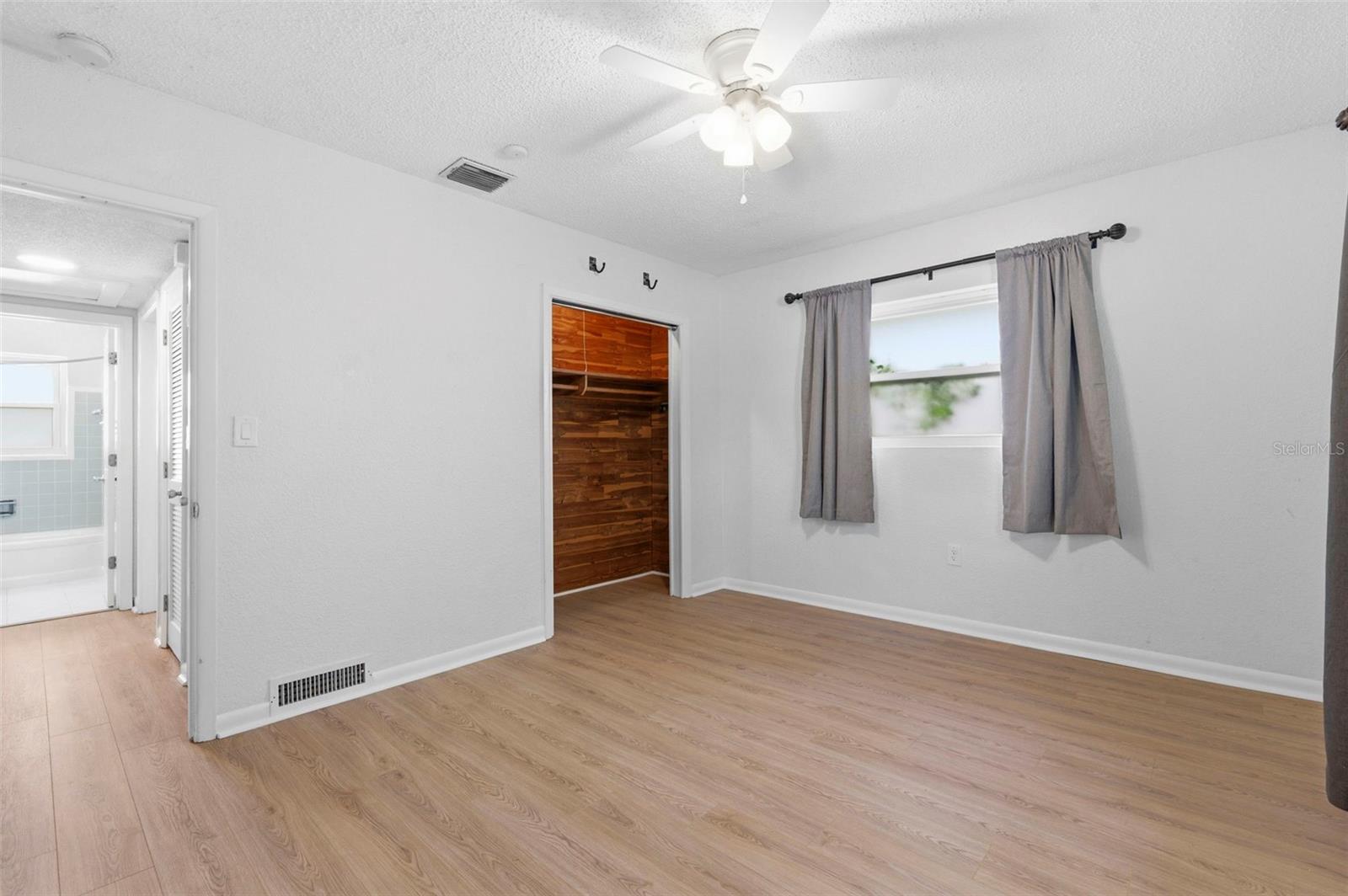 1600 SHERWOOD ST, CLEARWATER, FL, 33755