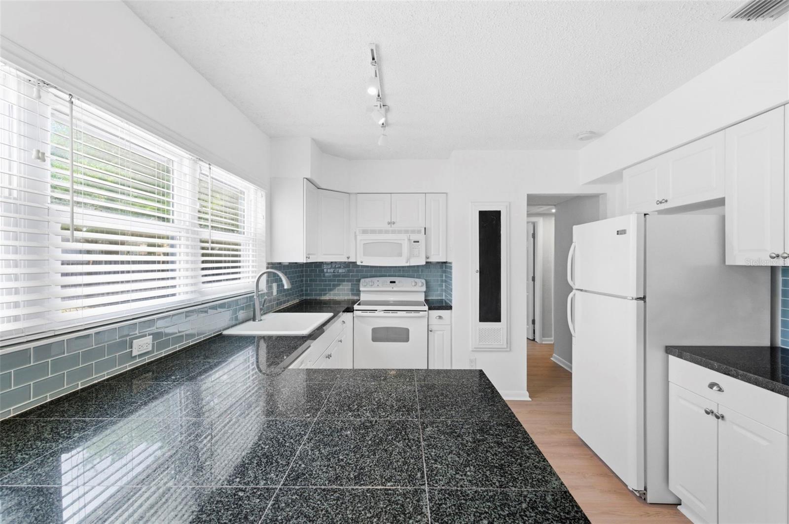 1600 SHERWOOD ST, CLEARWATER, FL, 33755