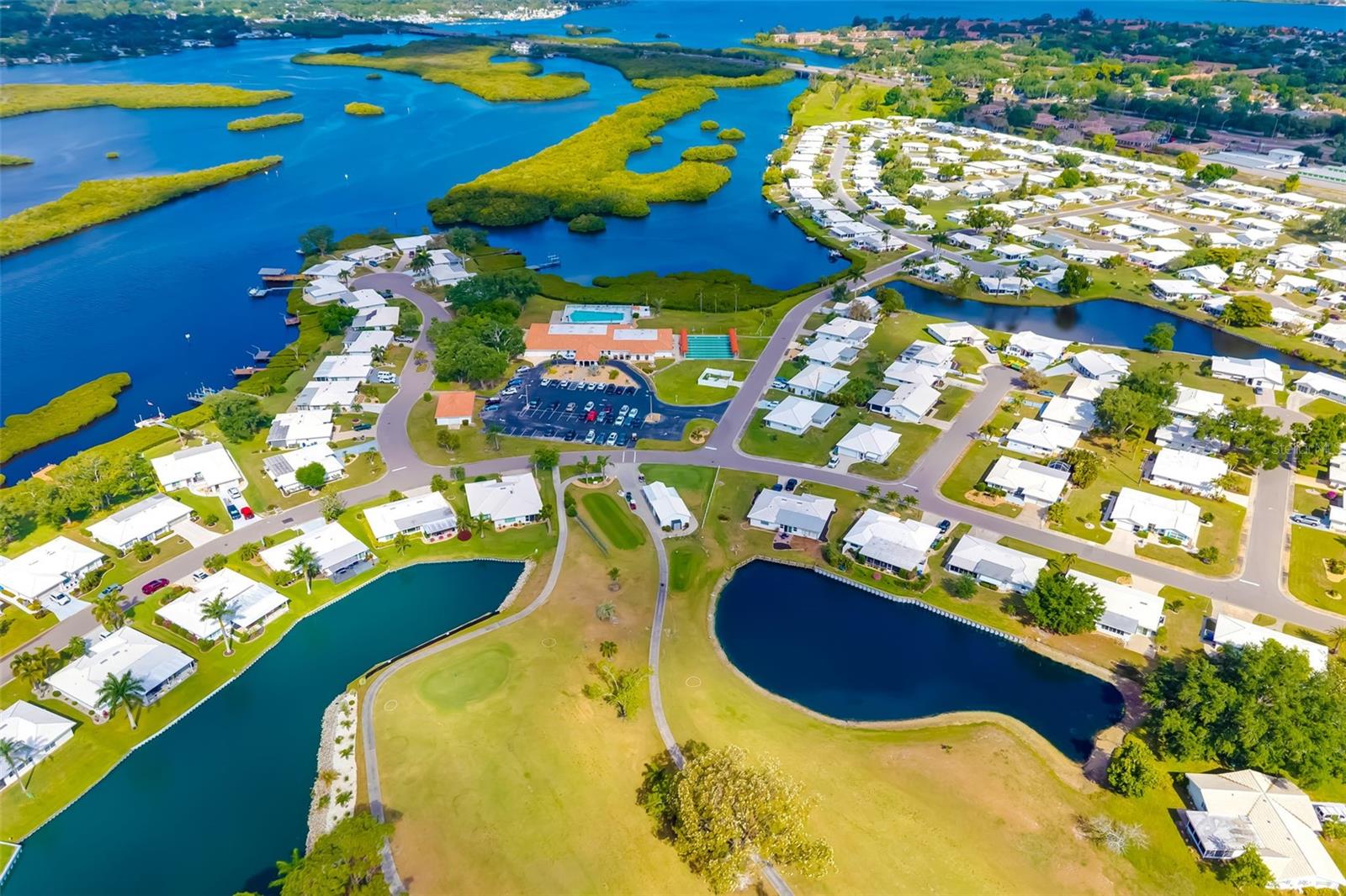 3910 JOYCE DR, BRADENTON, FL, 34208