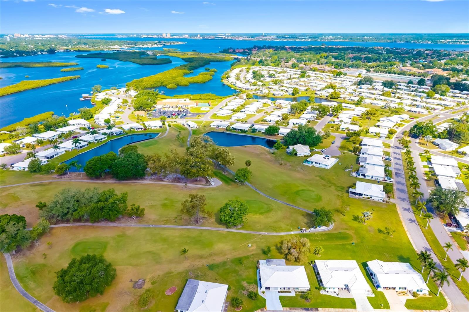 3910 JOYCE DR, BRADENTON, FL, 34208